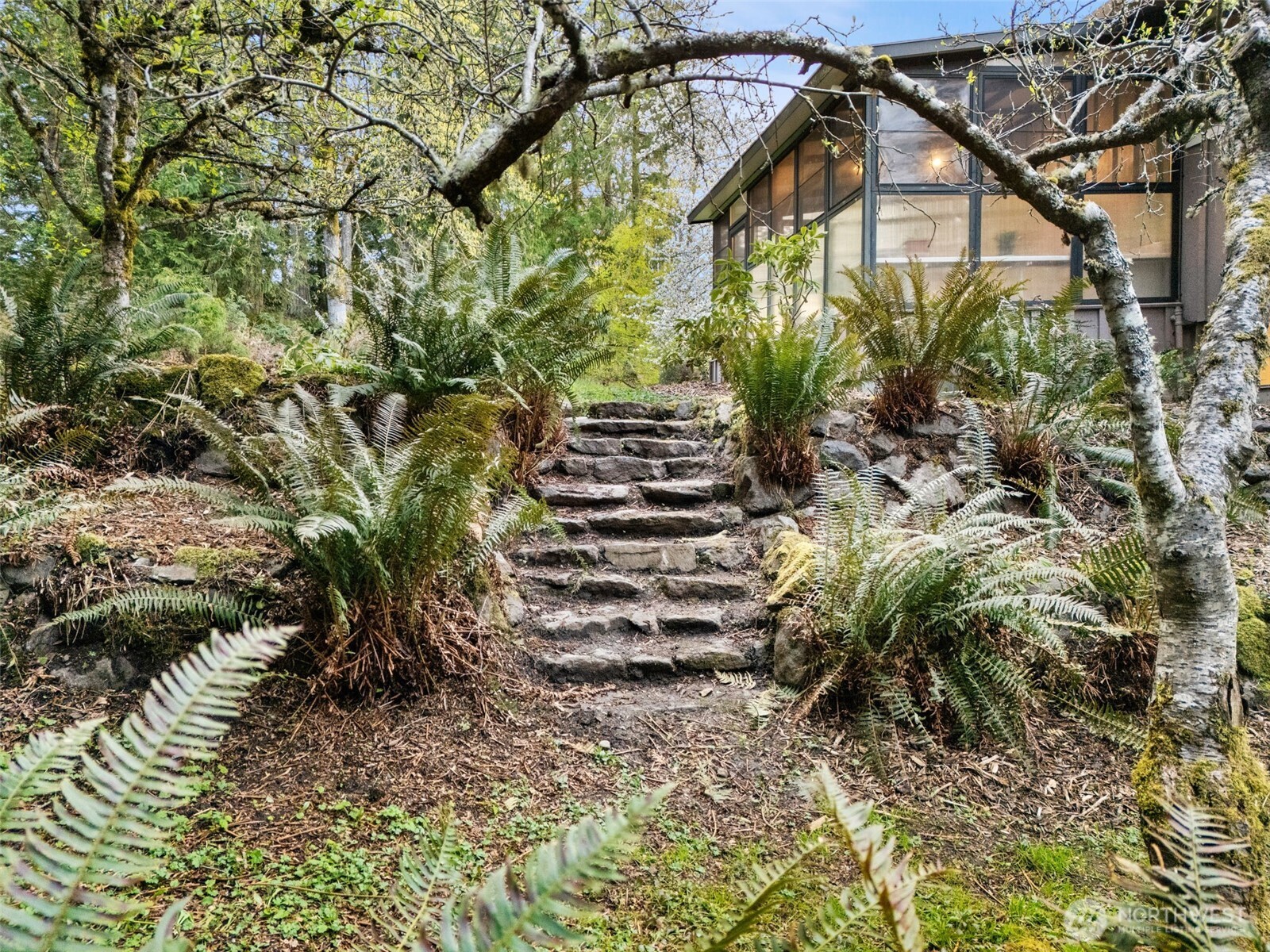 134 Draper Road , Port Angeles, WA 98362