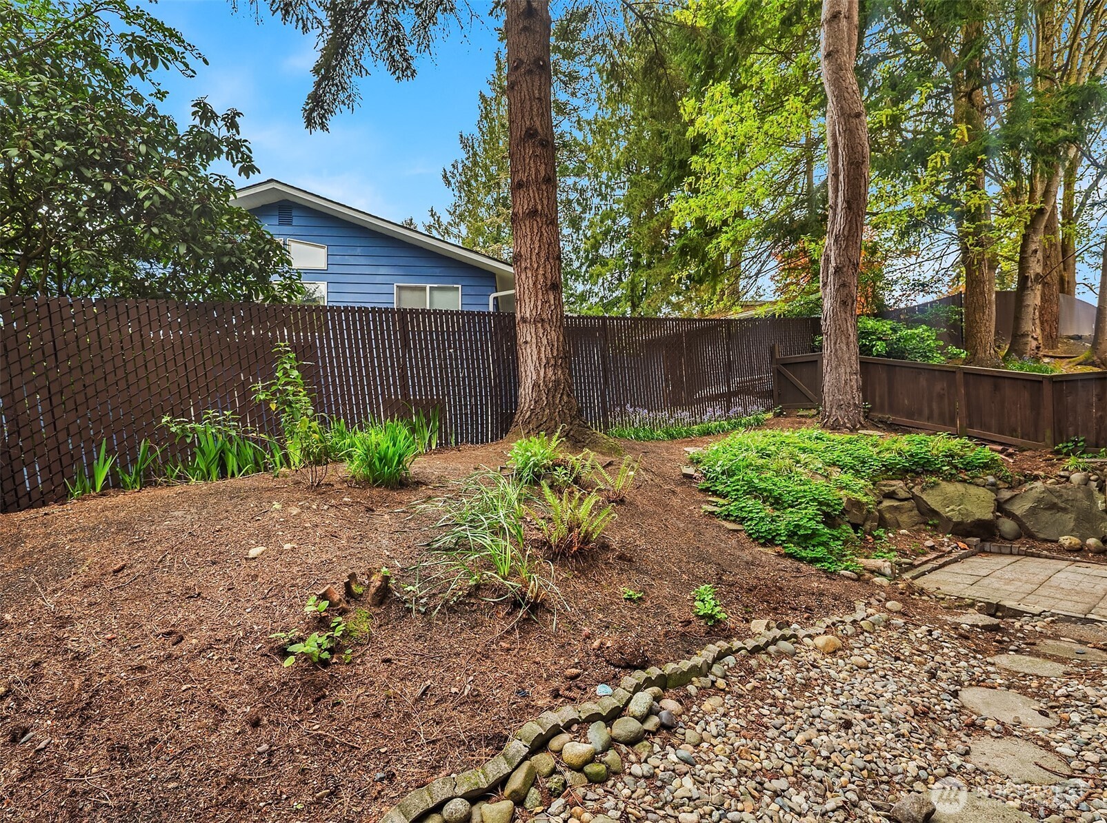 23015 Edmonds Way #A110, Edmonds, WA 98020