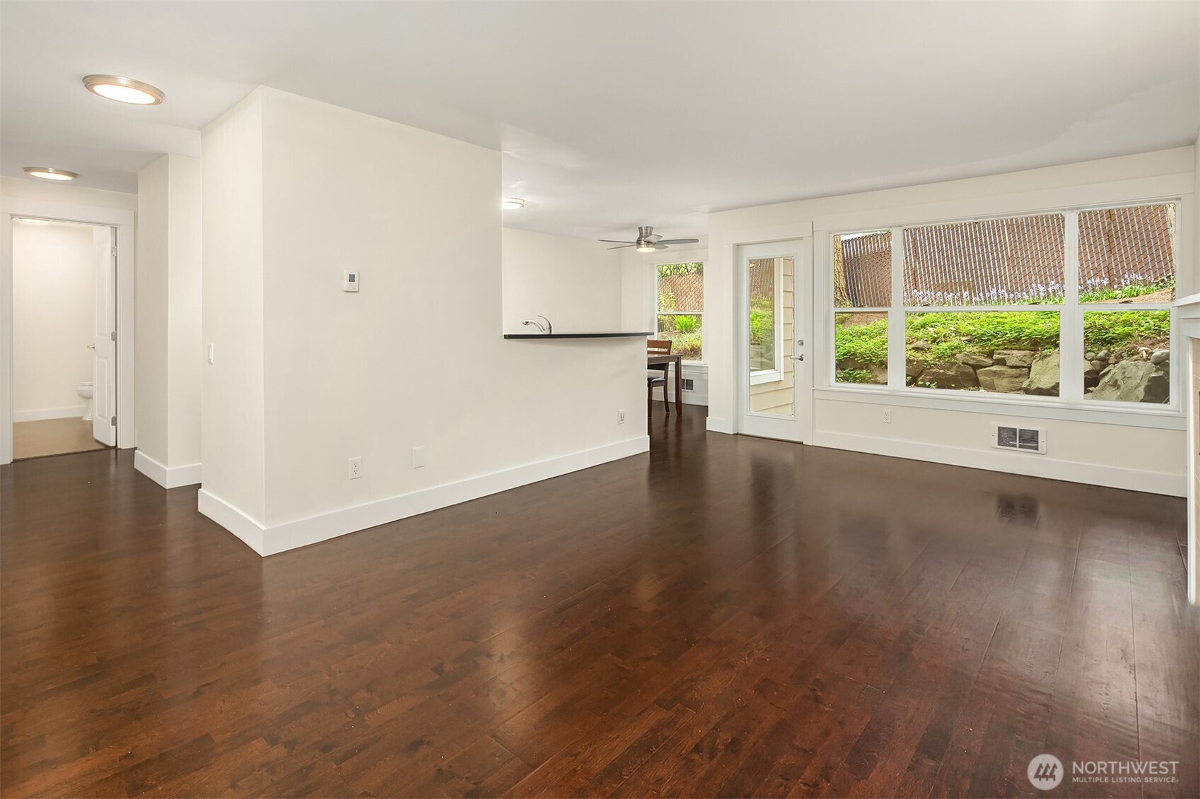 23015 Edmonds Way #A110, Edmonds, WA 98020