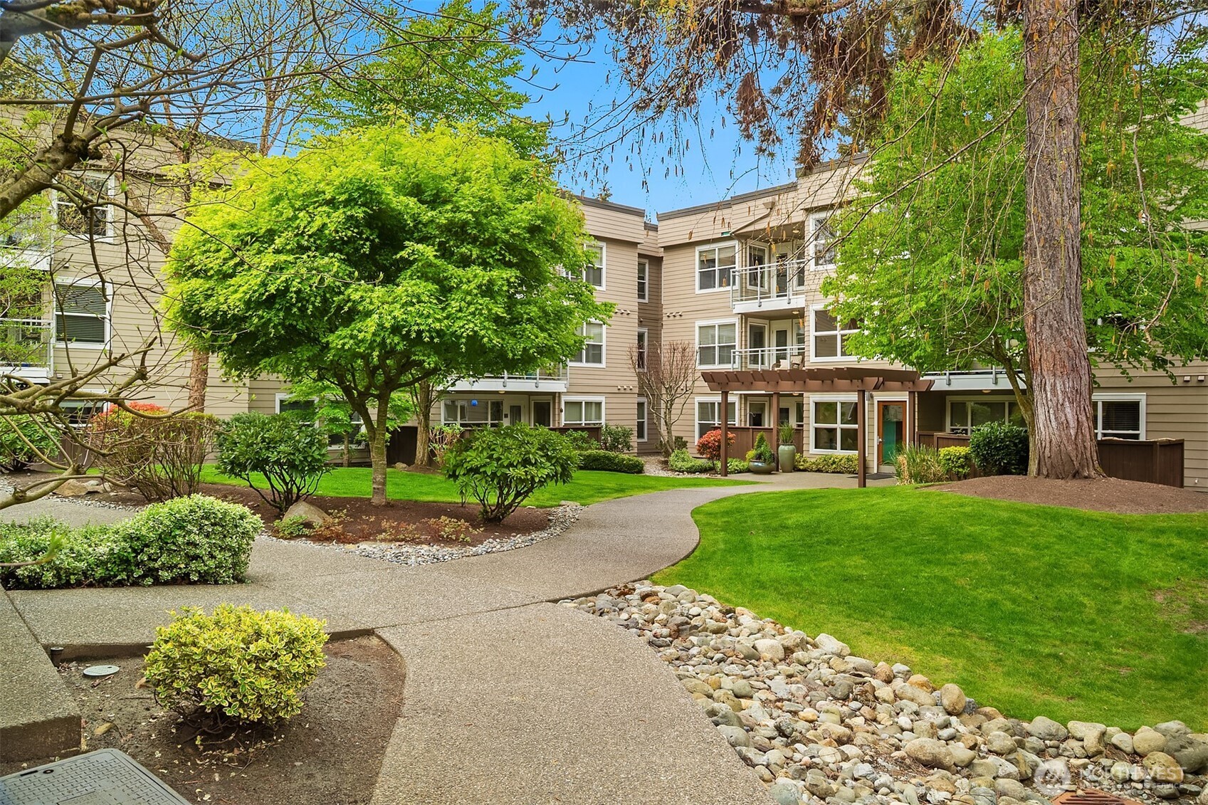 23015 Edmonds Way #A110, Edmonds, WA 98020