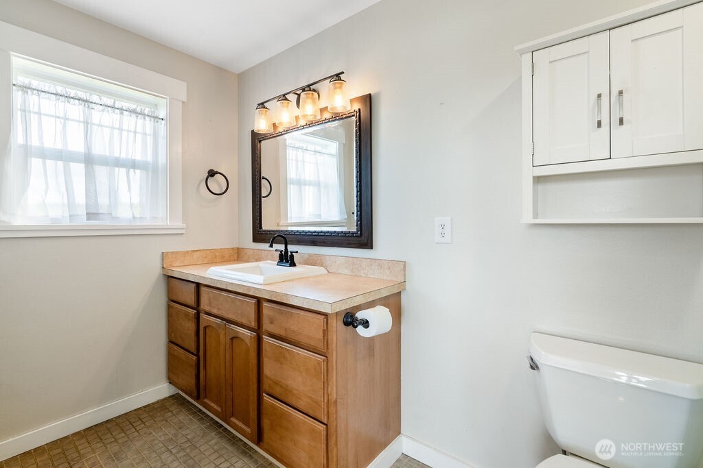 46 Ashley Drive , Montesano, WA 98563