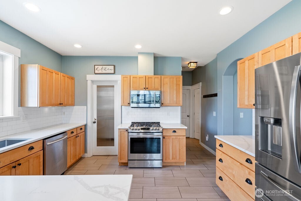 46 Ashley Drive , Montesano, WA 98563