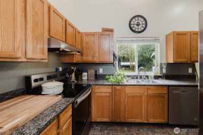 6324 E Polk Avenue , Port Orchard, WA 98366 - Photo 8