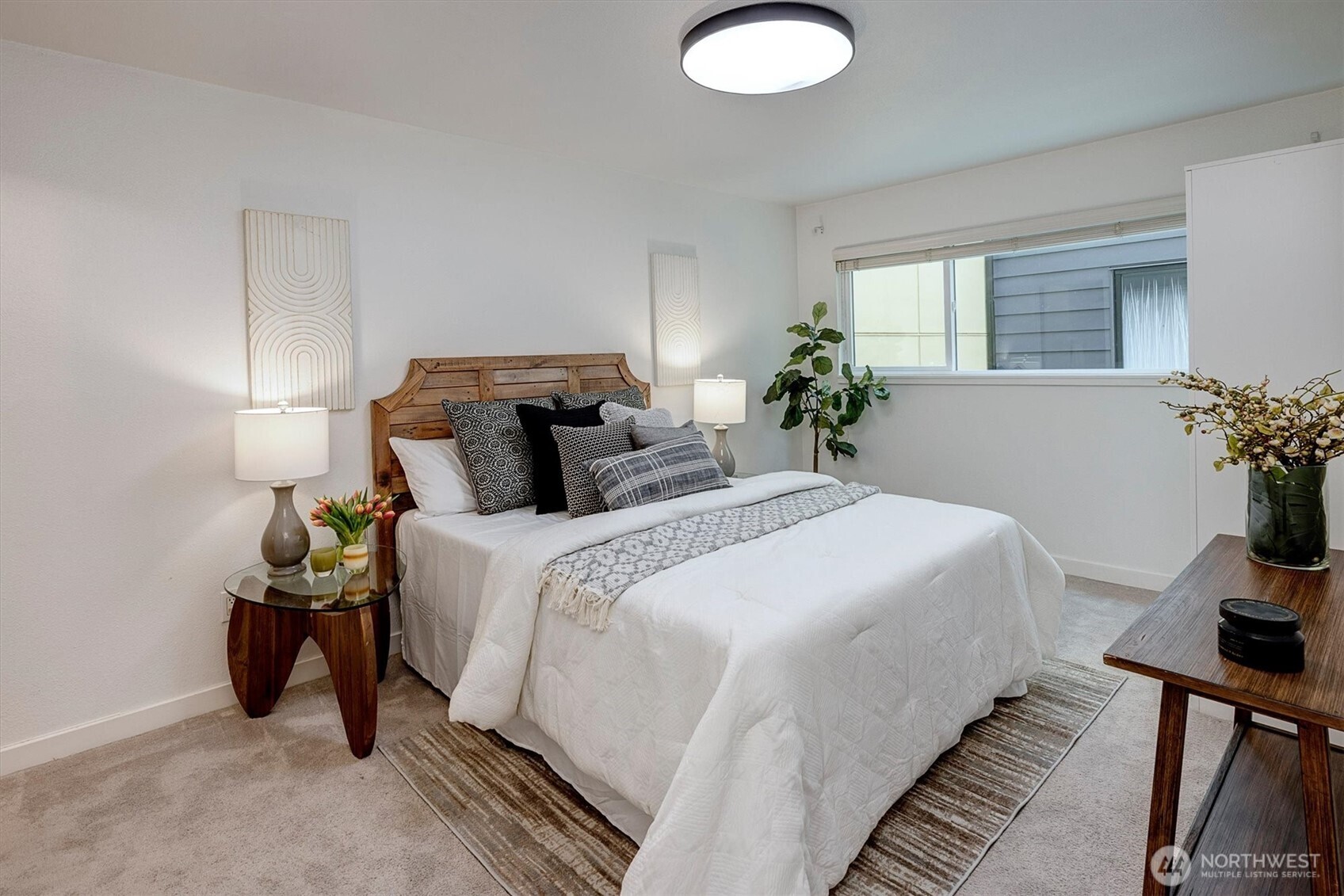 2501 Canterbury Lane E #116, Seattle, WA 98112