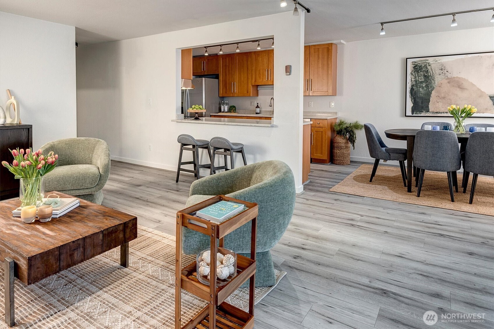 2501 Canterbury Lane E #116, Seattle, WA 98112