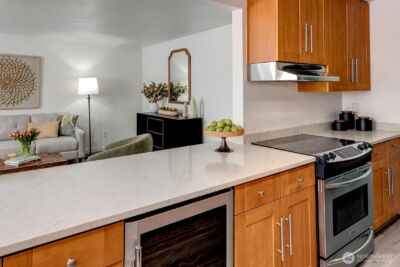 2501 Canterbury Lane E #116, Seattle, WA 98112 - Photo 11