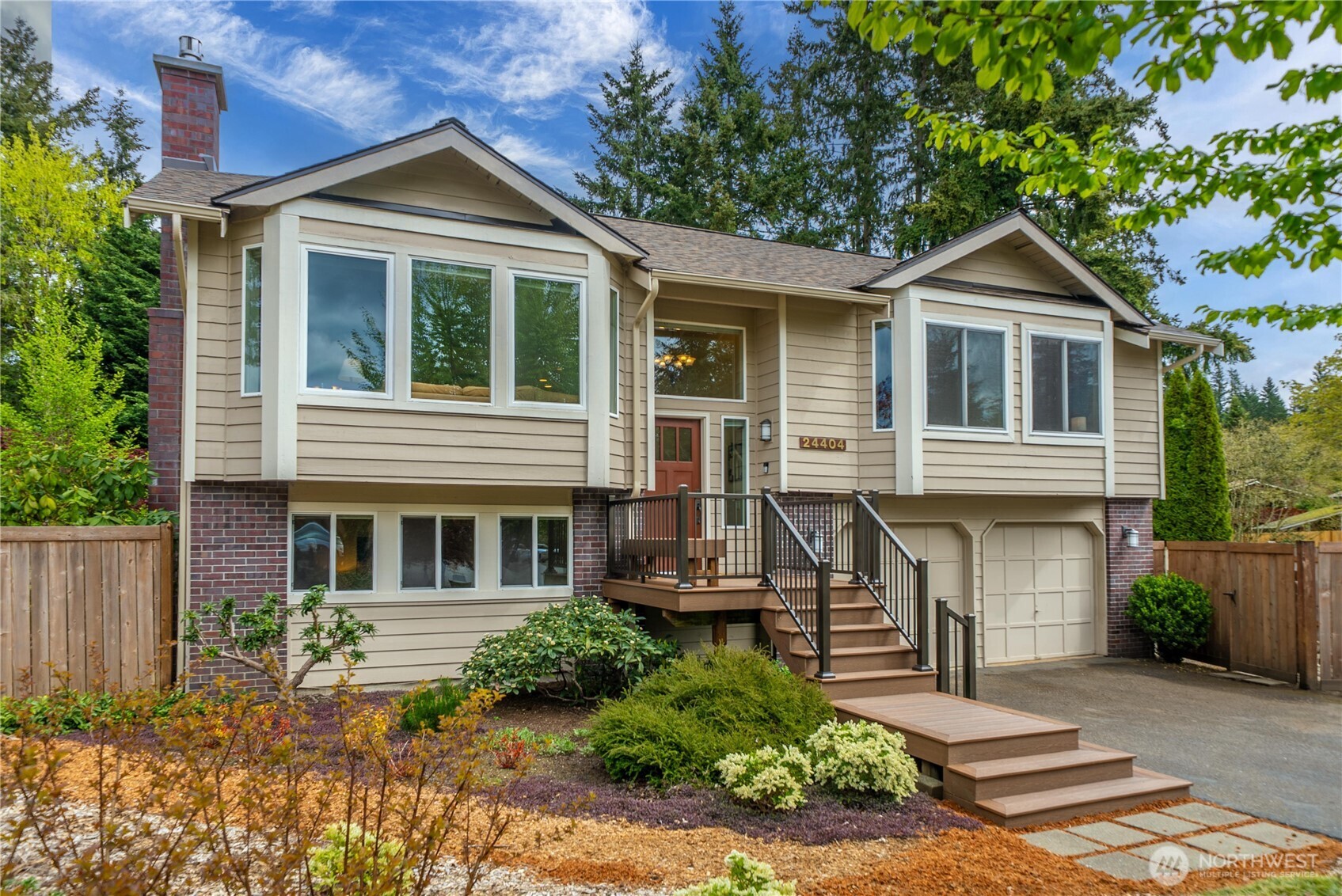 24404 222nd Avenue SE, Maple Valley, WA 98038