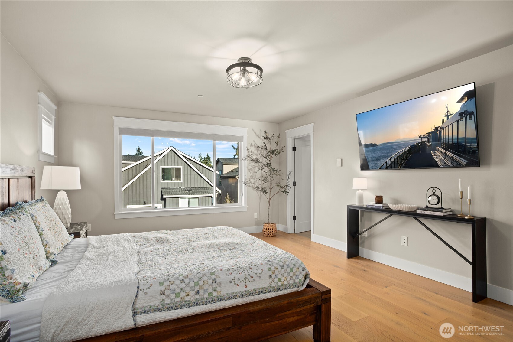 10312 134th Place NE, Kirkland, WA 98033