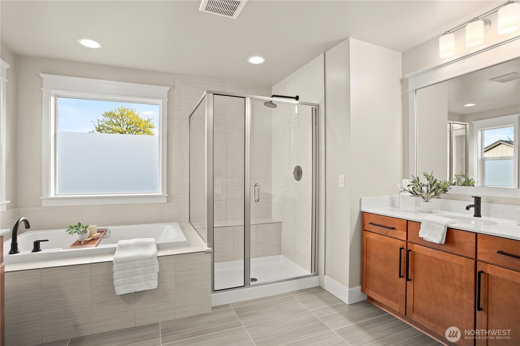 10312 134th Place NE, Kirkland, WA 98033