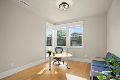10312 134th Place NE, Kirkland, WA 98033 - Photo 3