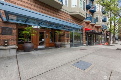2415 2nd Avenue #631, Seattle, WA 98121 - Photo 2