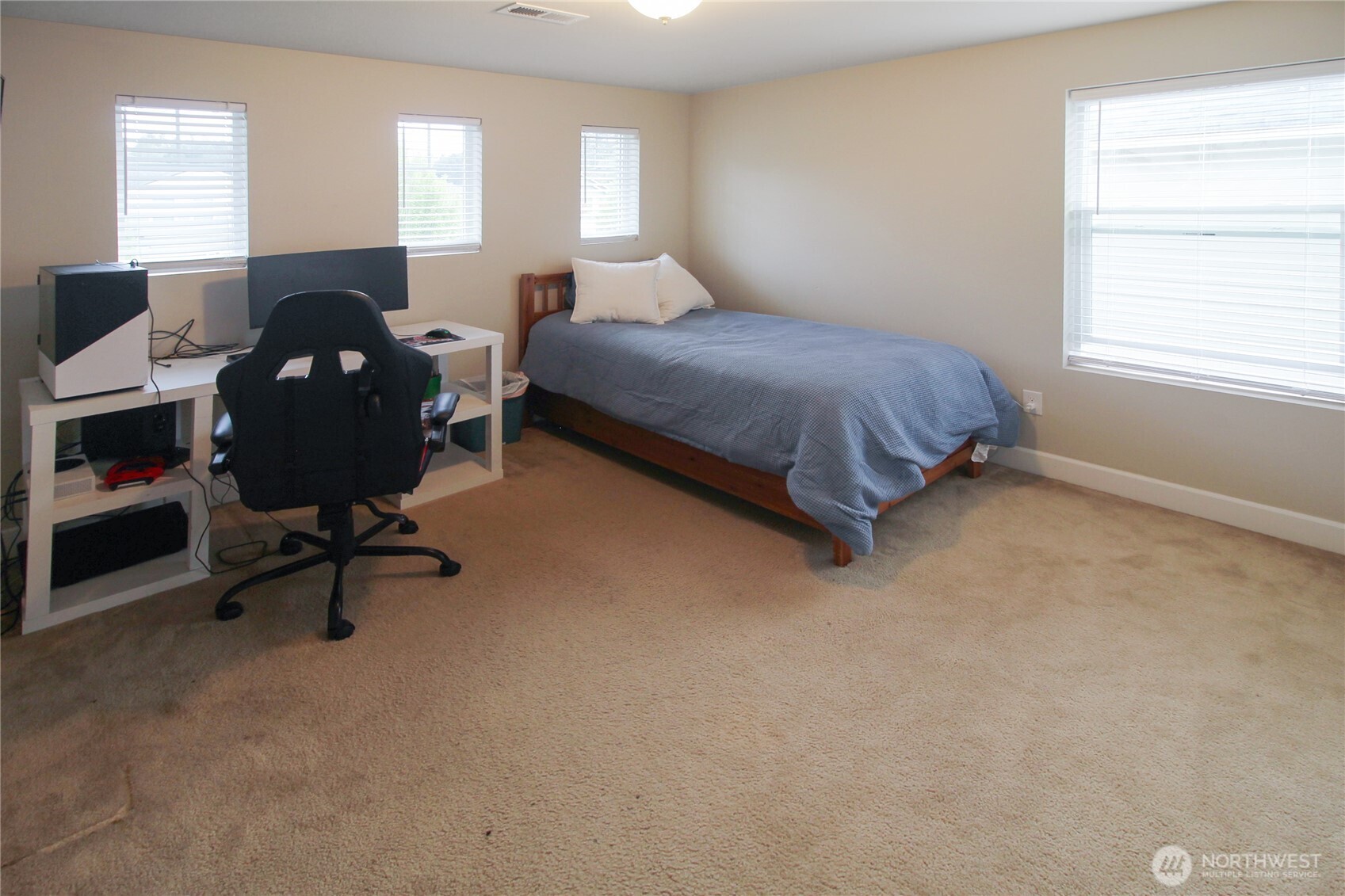 8424 23rd Avenue SE, Lacey, WA 98513