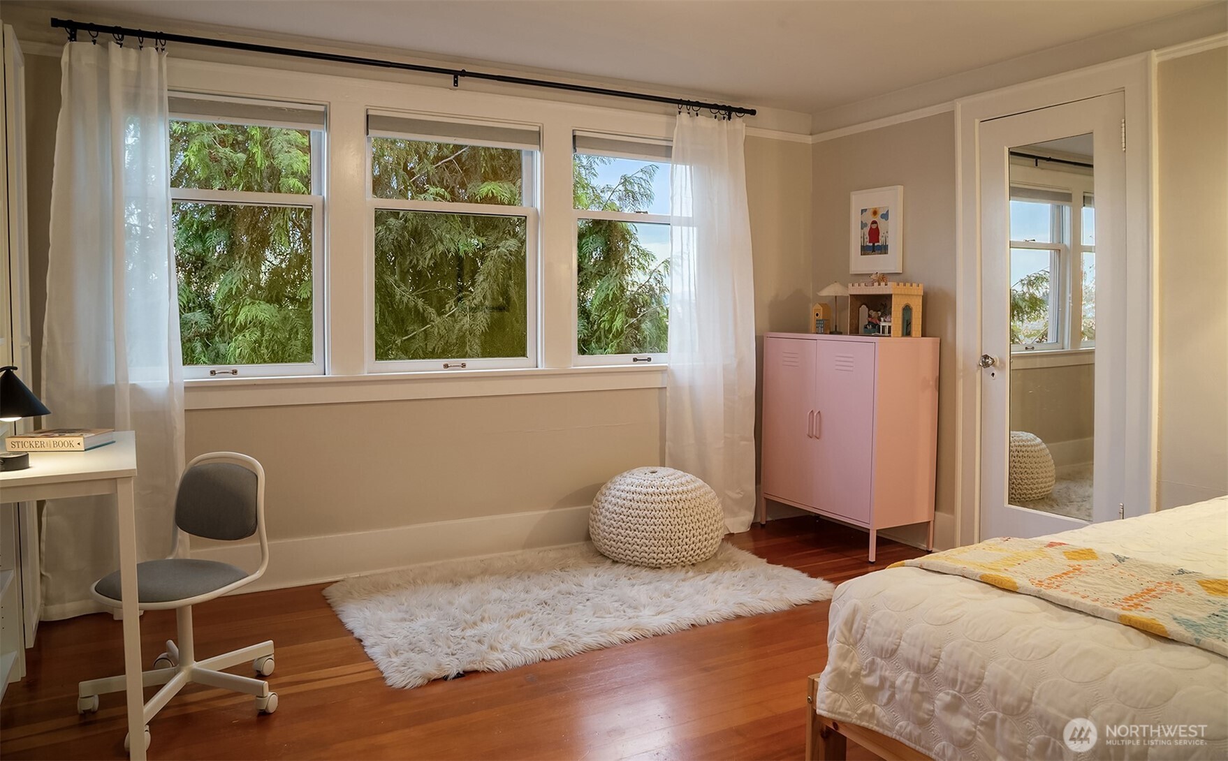 314 NE 56th Street , Seattle, WA 98105
