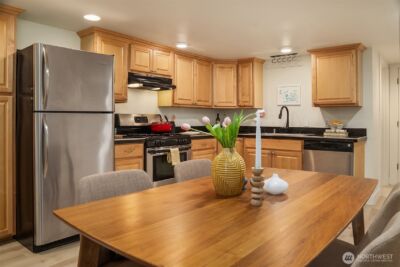 314 NE 56th Street , Seattle, WA 98105 - Photo 29