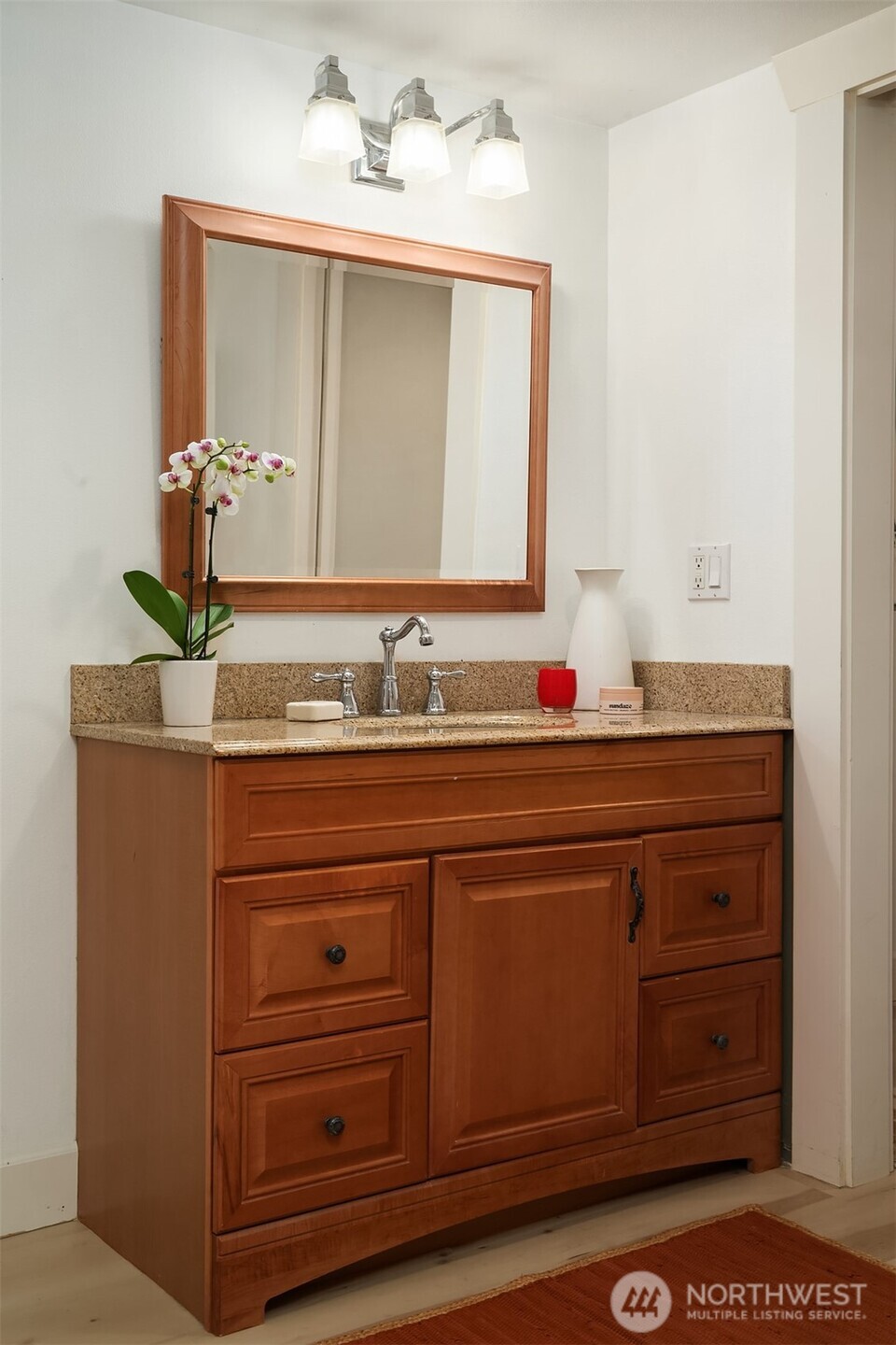 314 NE 56th Street , Seattle, WA 98105