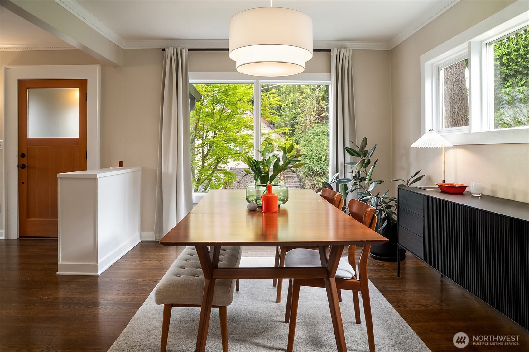314 NE 56th Street , Seattle, WA 98105