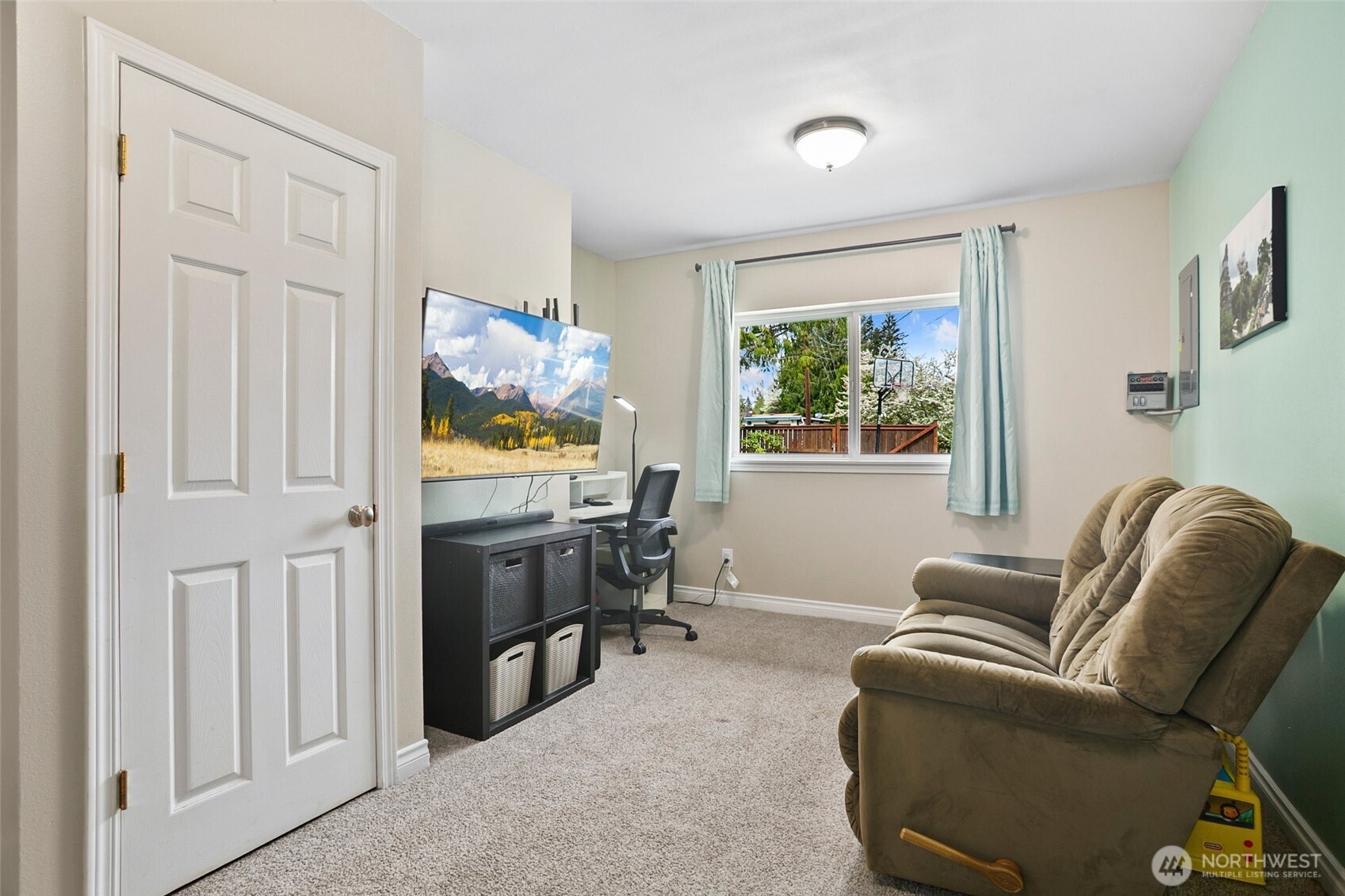 18445 SE 135th Street , Renton, WA 98059