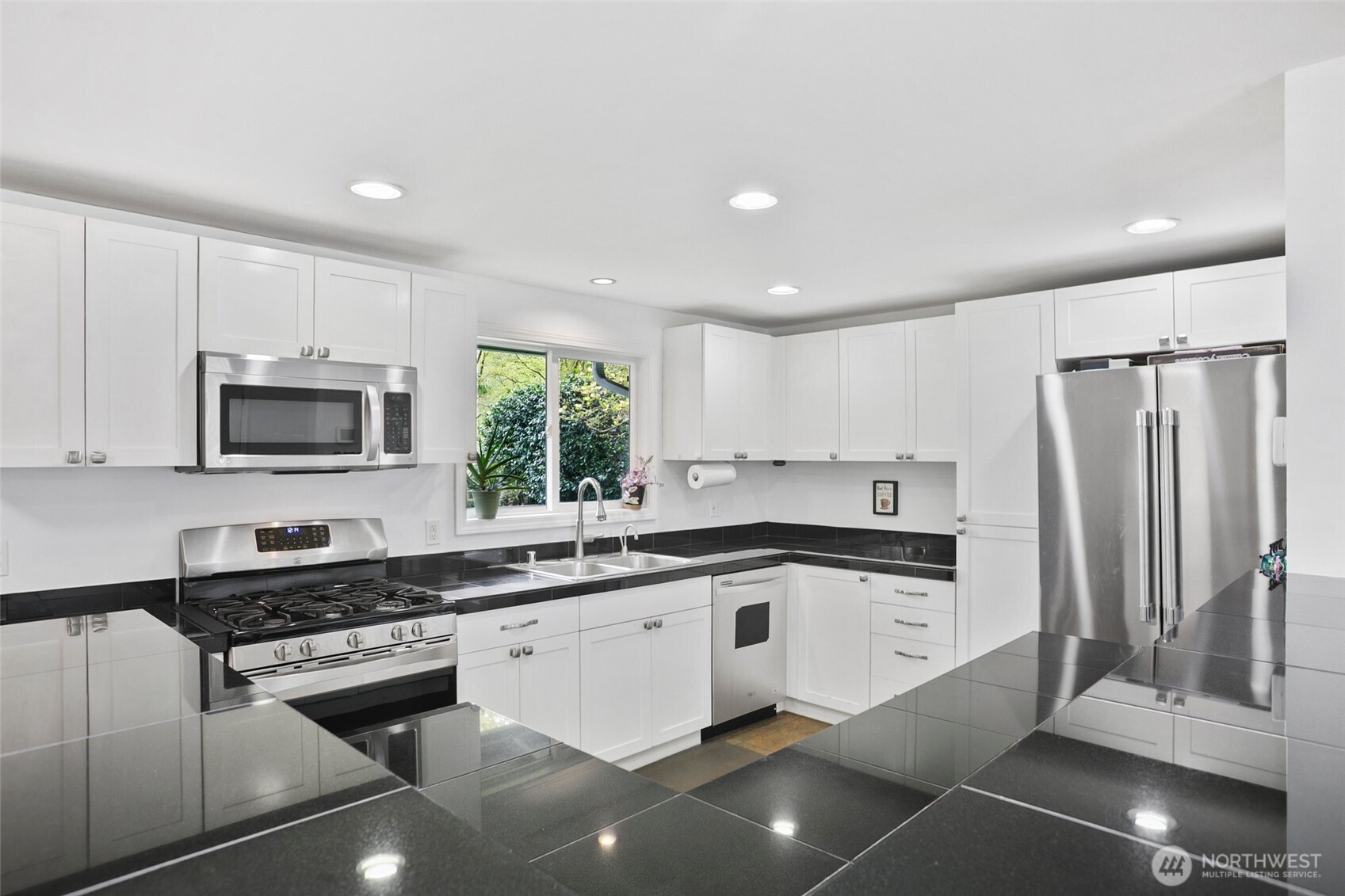18445 SE 135th Street , Renton, WA 98059