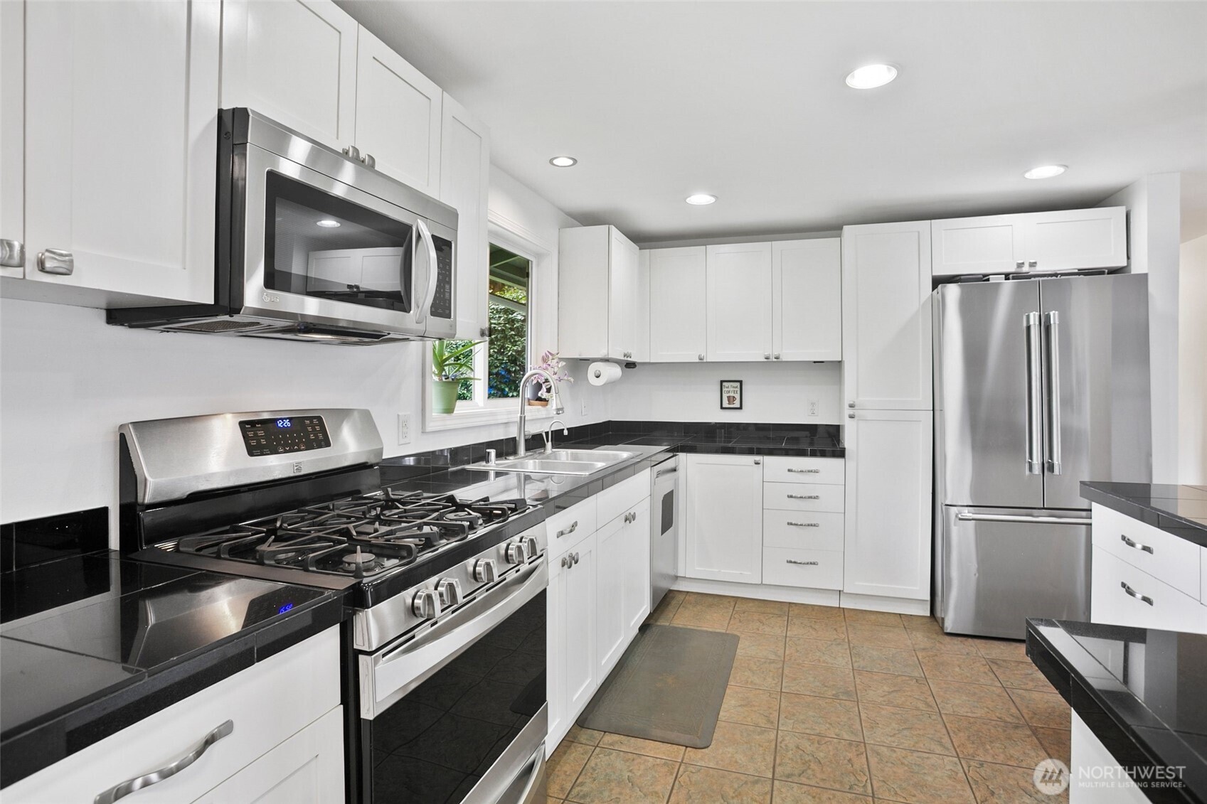 18445 SE 135th Street , Renton, WA 98059