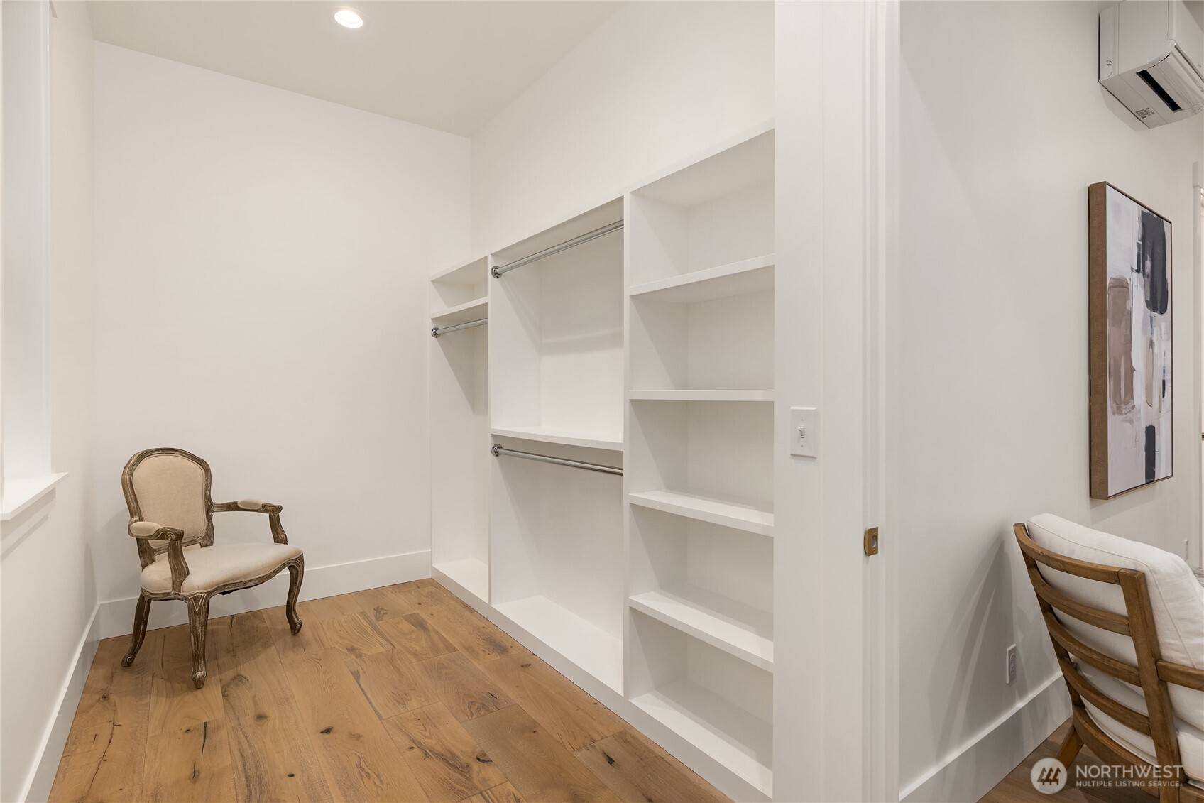 4948 NE North Tolo Road , Bainbridge Island, WA 98110