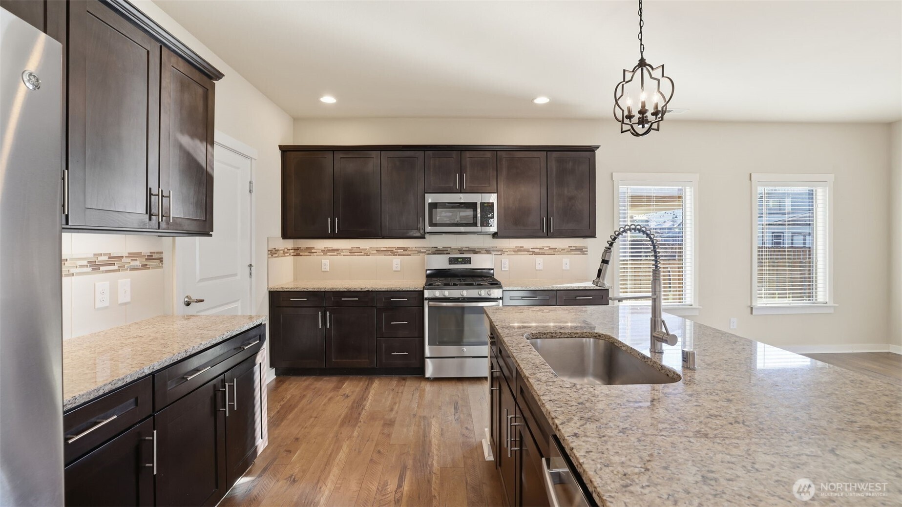 1475 Couls Avenue , Buckley, WA 98321