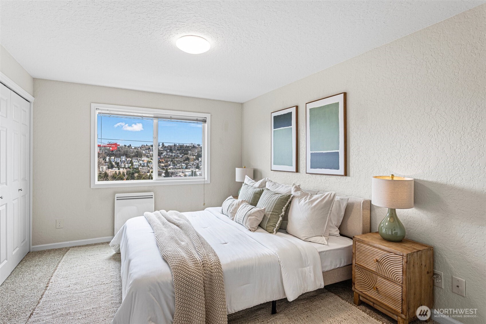 2625 13th Avenue W #302, Seattle, WA 98119