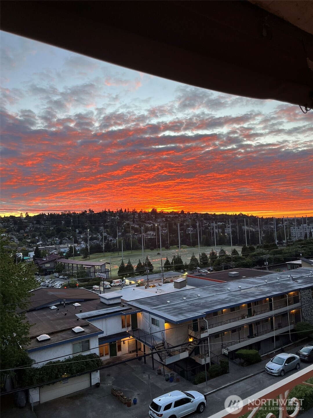 2625 13th Avenue W #302, Seattle, WA 98119