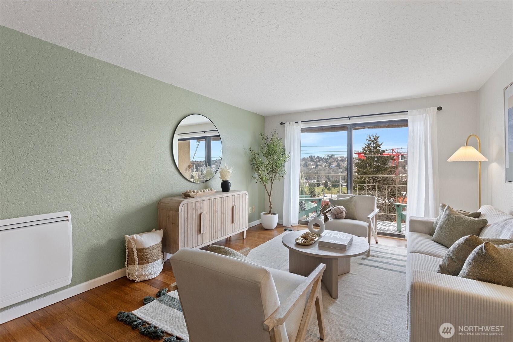 2625 13th Avenue W #302, Seattle, WA 98119