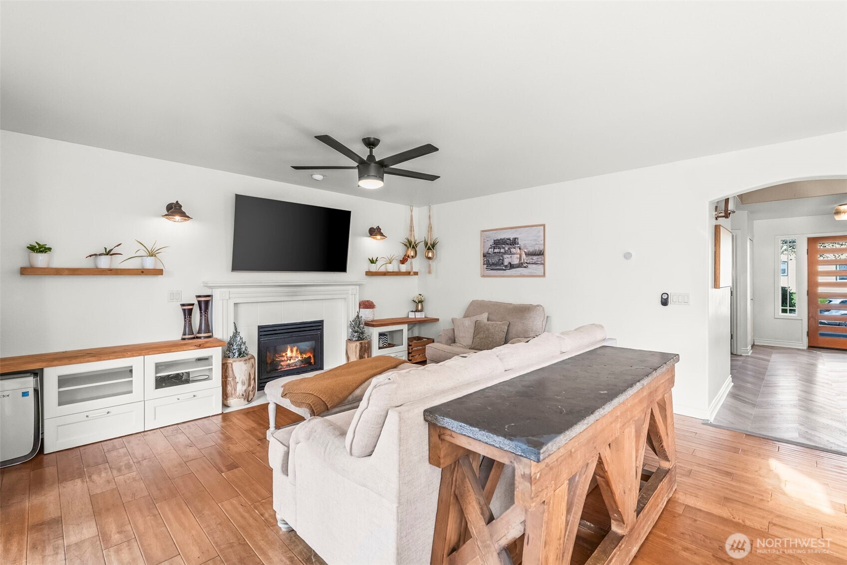 425 Sorensen St , Buckley, WA 98321