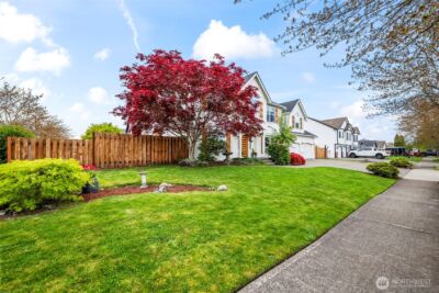 425 Sorensen St , Buckley, WA 98321 - Photo 2