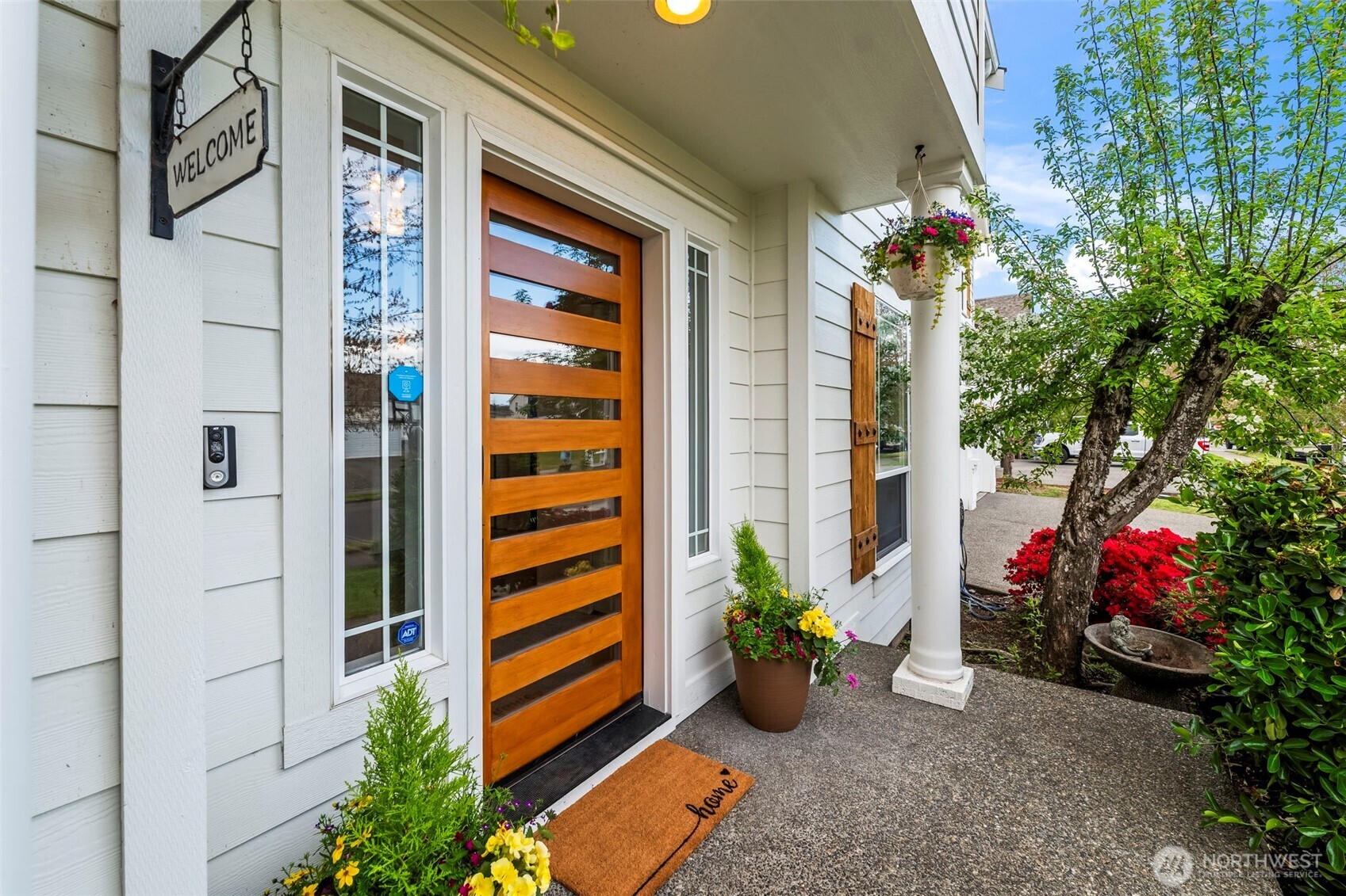 425 Sorensen St , Buckley, WA 98321