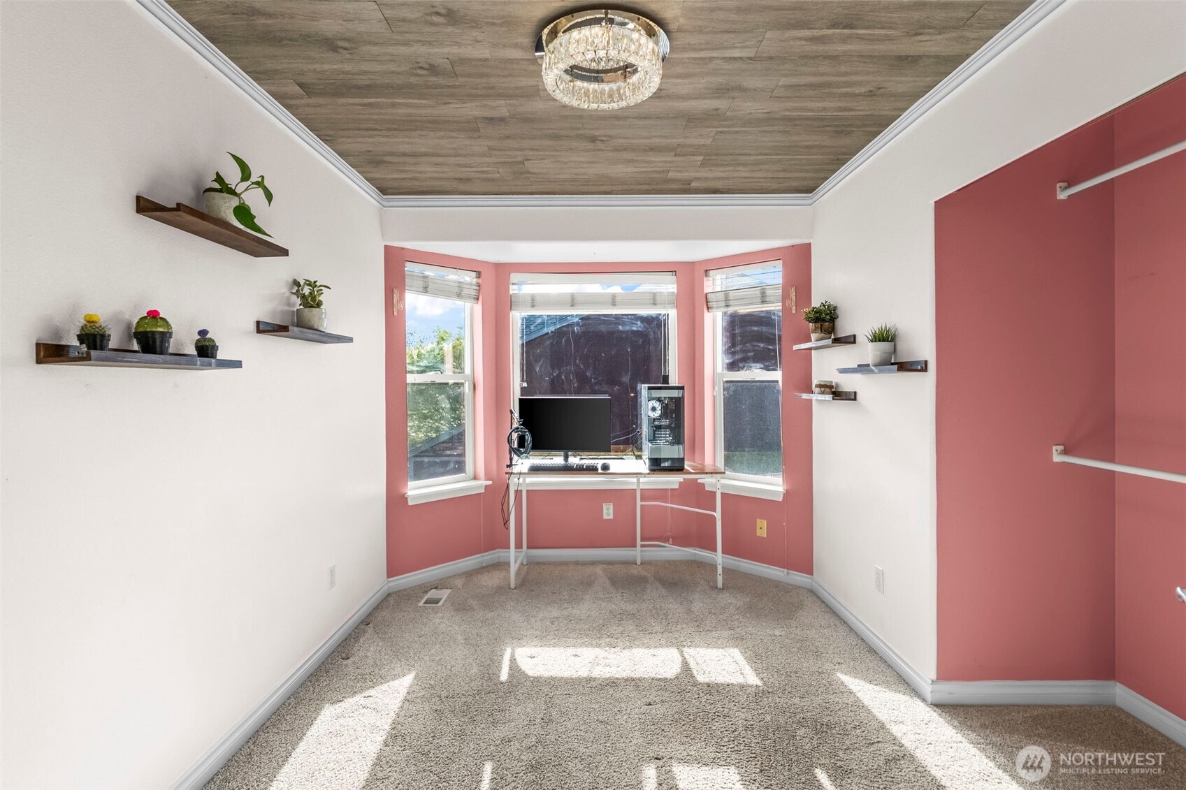 425 Sorensen St , Buckley, WA 98321