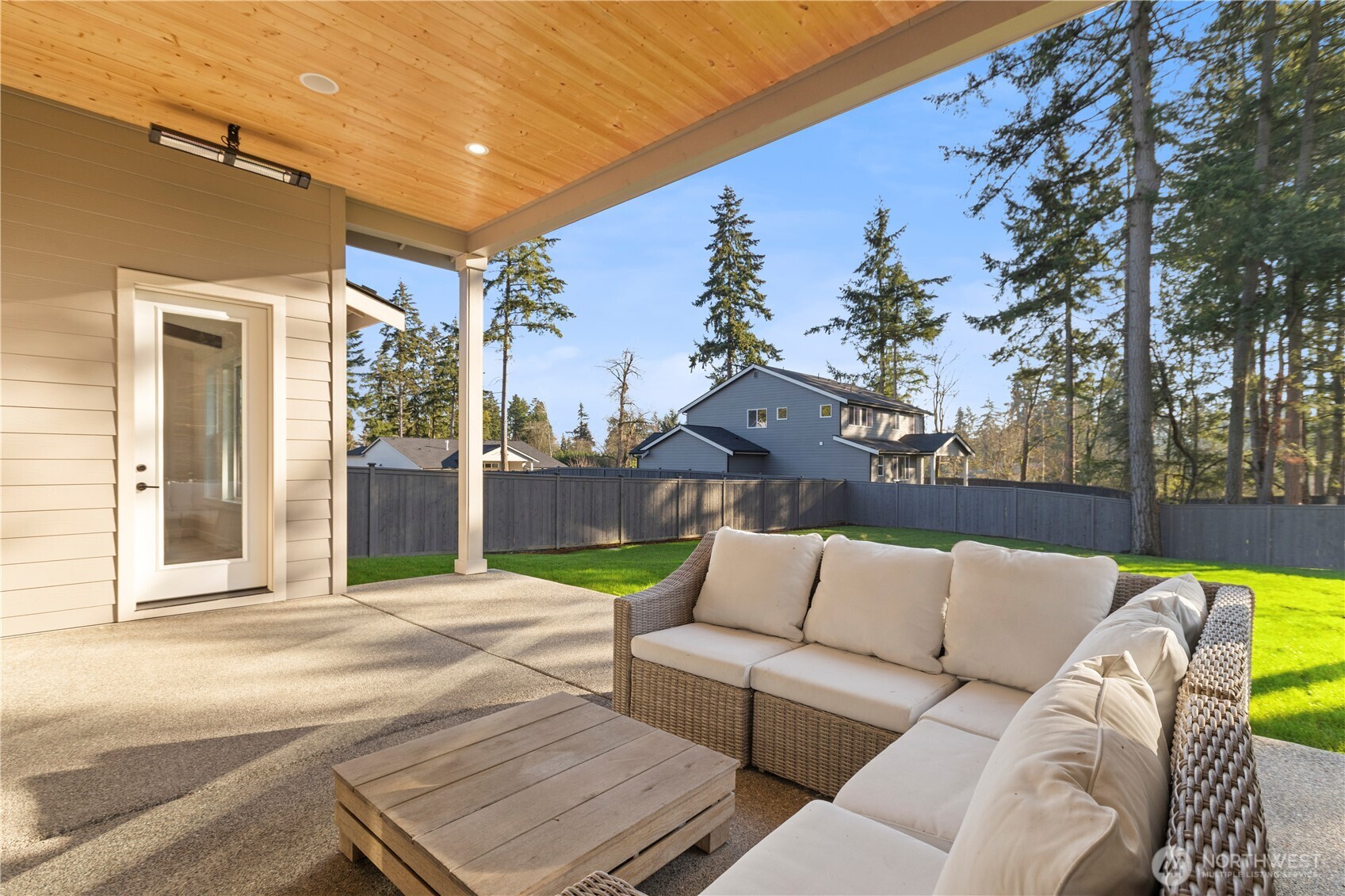 15323 210th Avenue Ct E, Bonney Lake, WA 98391
