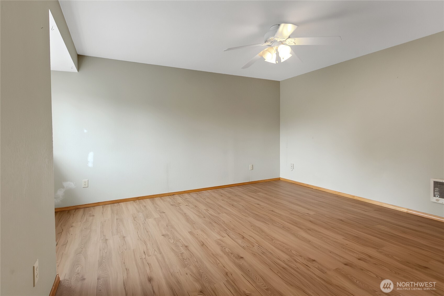 5721 99th Street Ct E, Puyallup, WA 98373