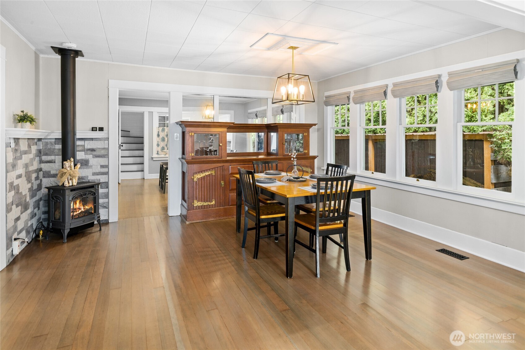 2024 Wells Street , Enumclaw, WA 98022