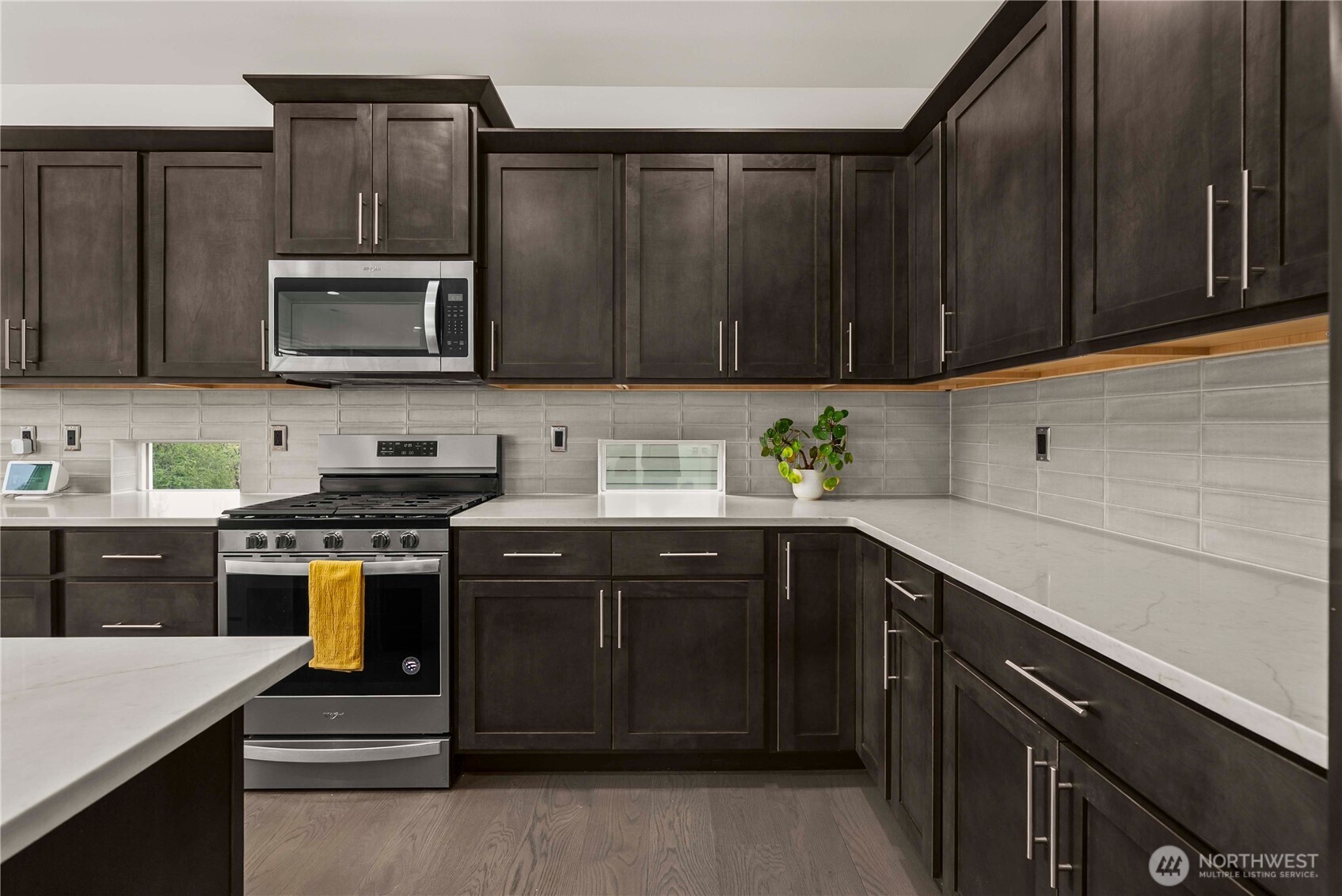 10214 SE 268th Place , Kent, WA 98030-5081