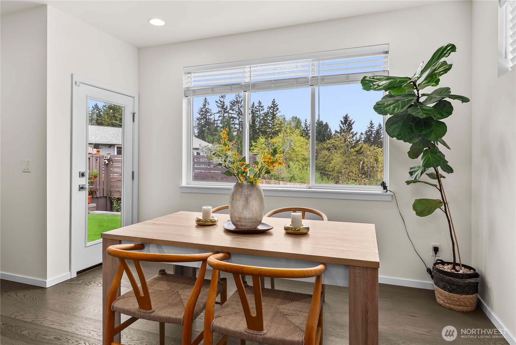 10214 SE 268th Place , Kent, WA 98030-5081