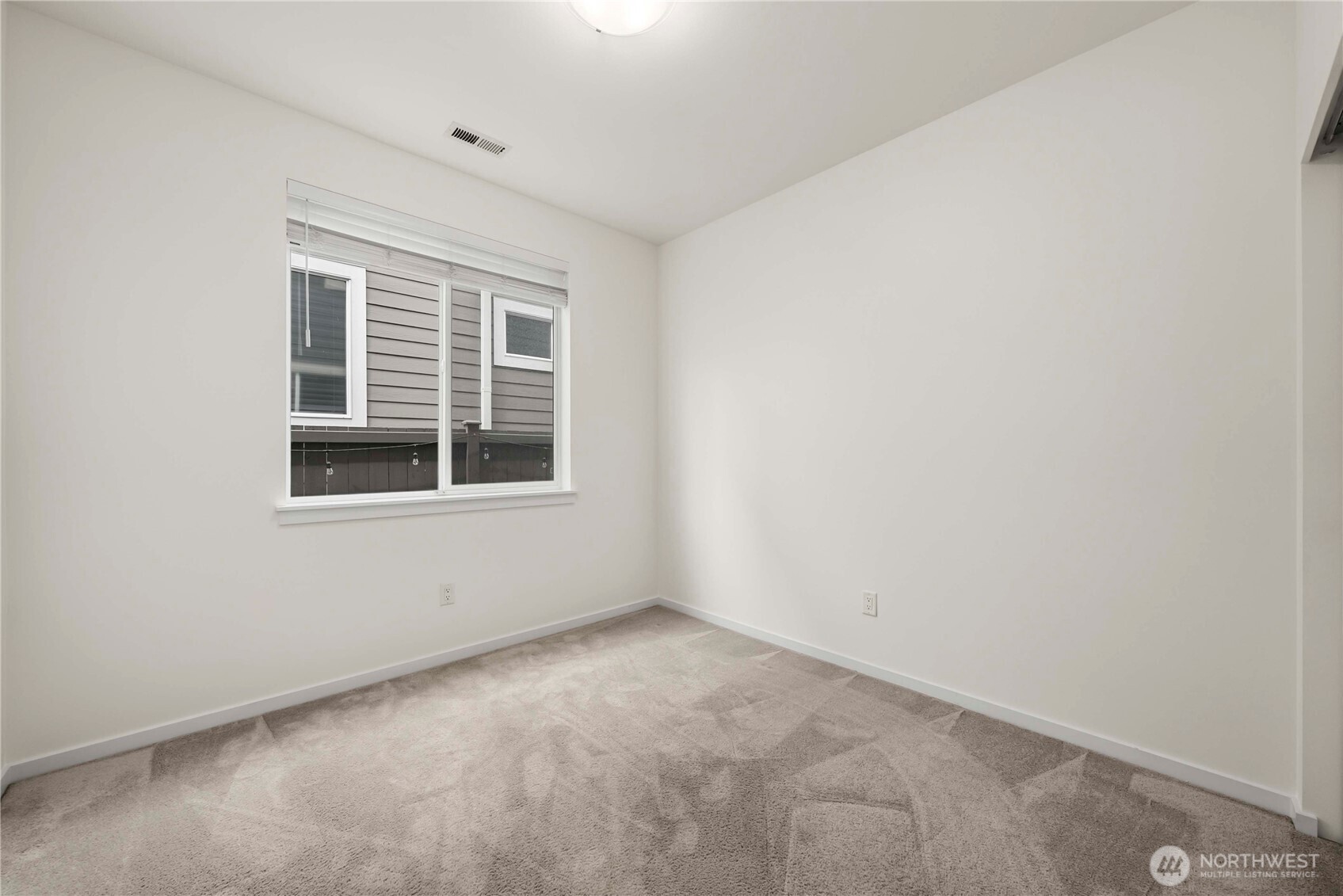 10214 SE 268th Place , Kent, WA 98030-5081