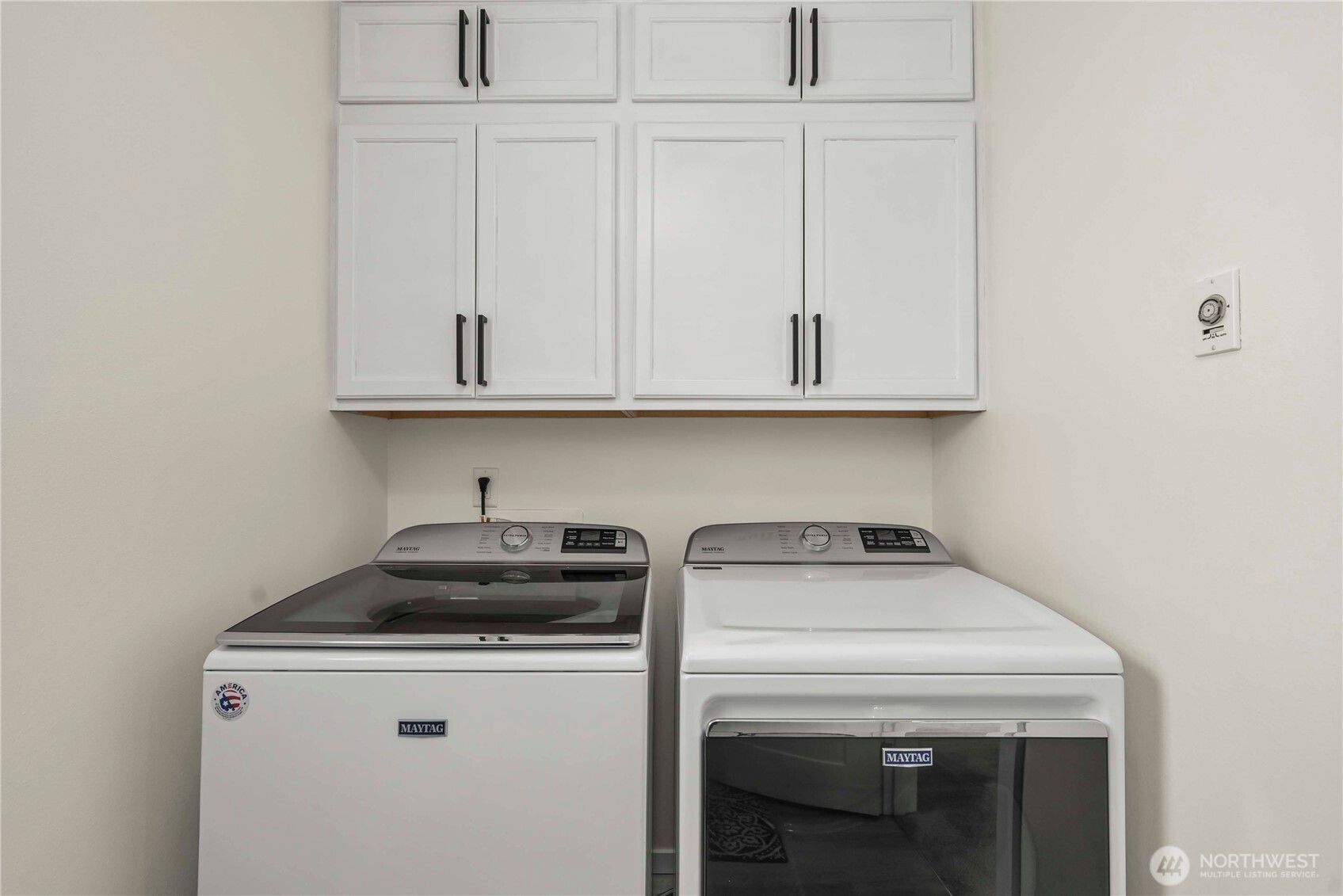 10214 SE 268th Place , Kent, WA 98030-5081