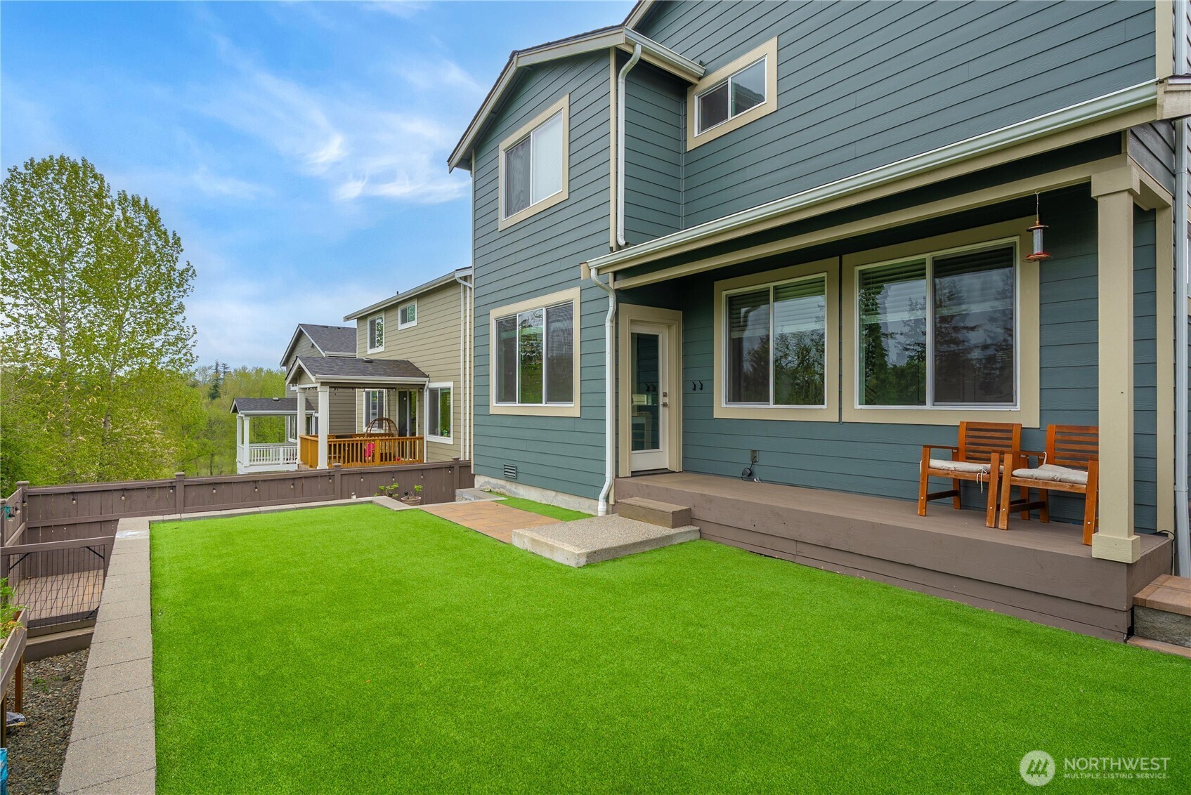 10214 SE 268th Place , Kent, WA 98030-5081
