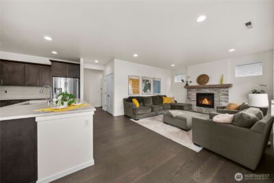 10214 SE 268th Place , Kent, WA 98030-5081 - Photo 6