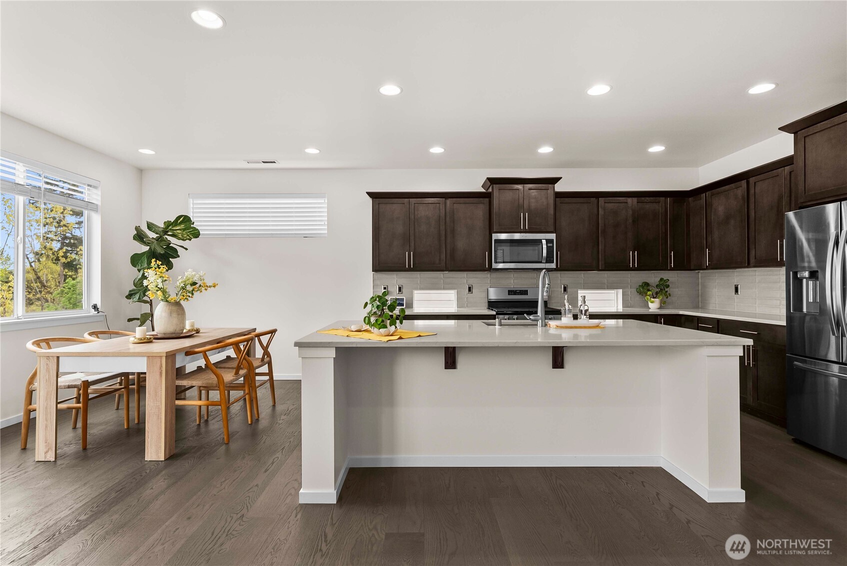 10214 SE 268th Place , Kent, WA 98030-5081