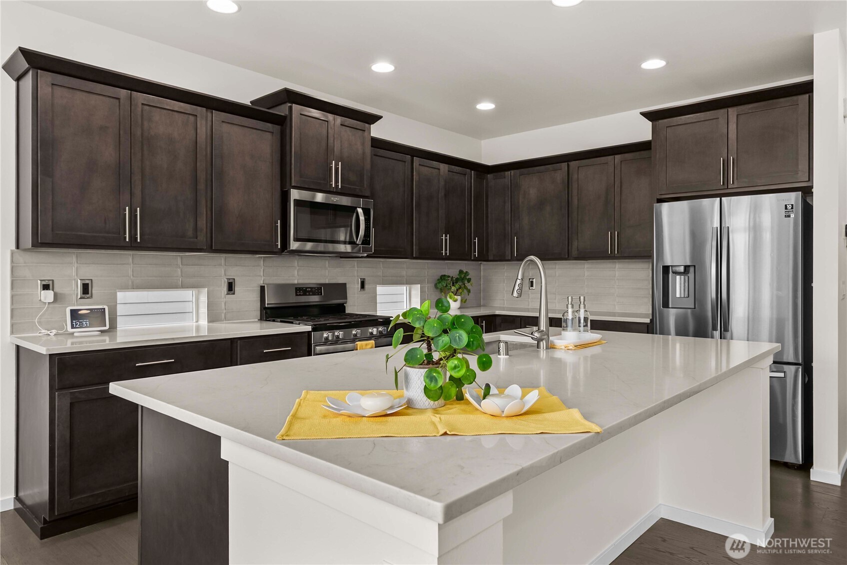 10214 SE 268th Place , Kent, WA 98030-5081