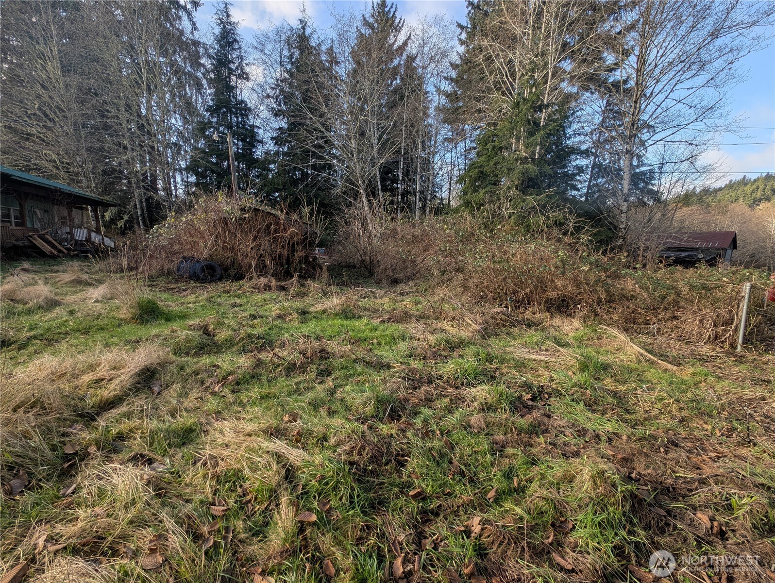 300 Sekiu River Road , Sekiu, WA 98381