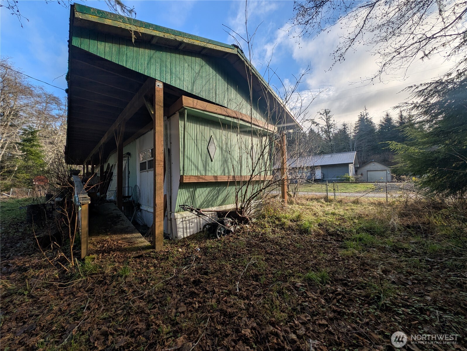 300 Sekiu River Road , Sekiu, WA 98381