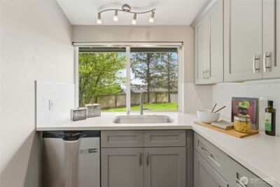 212 76th Place SW, Everett, WA 98203 - Photo 11