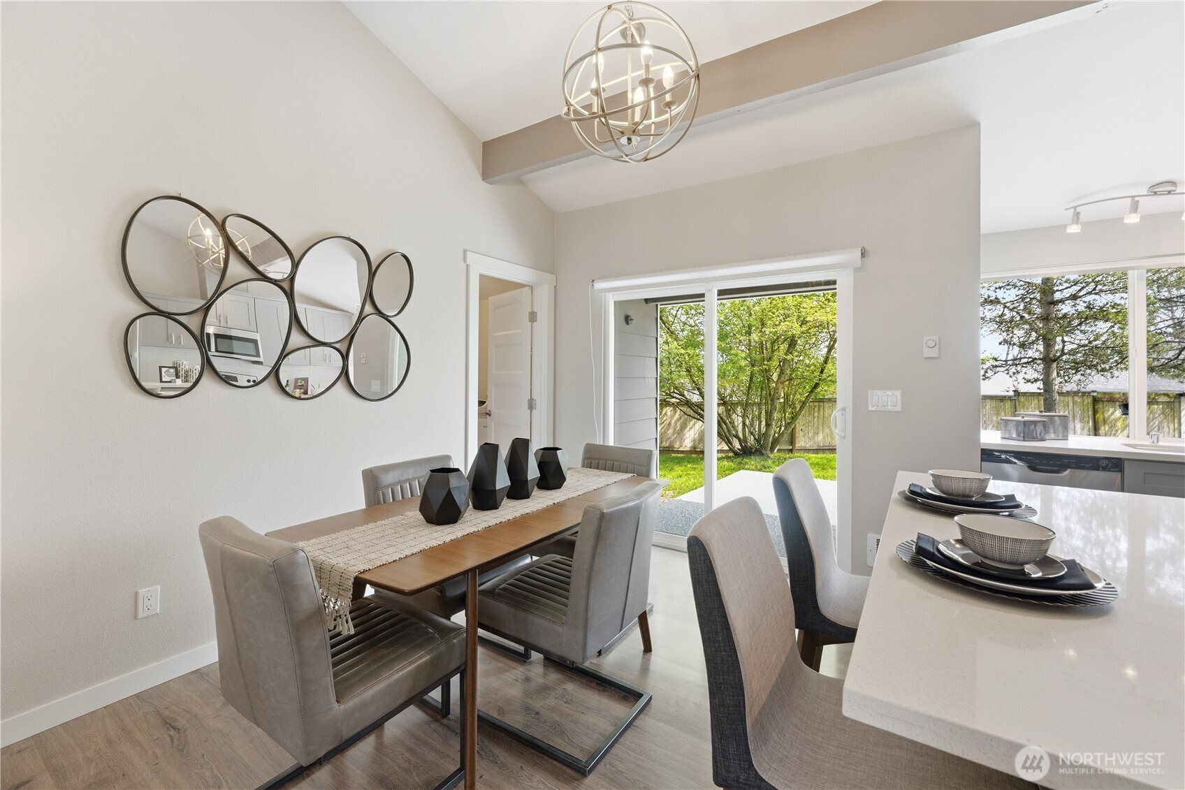 212 76th Place SW, Everett, WA 98203
