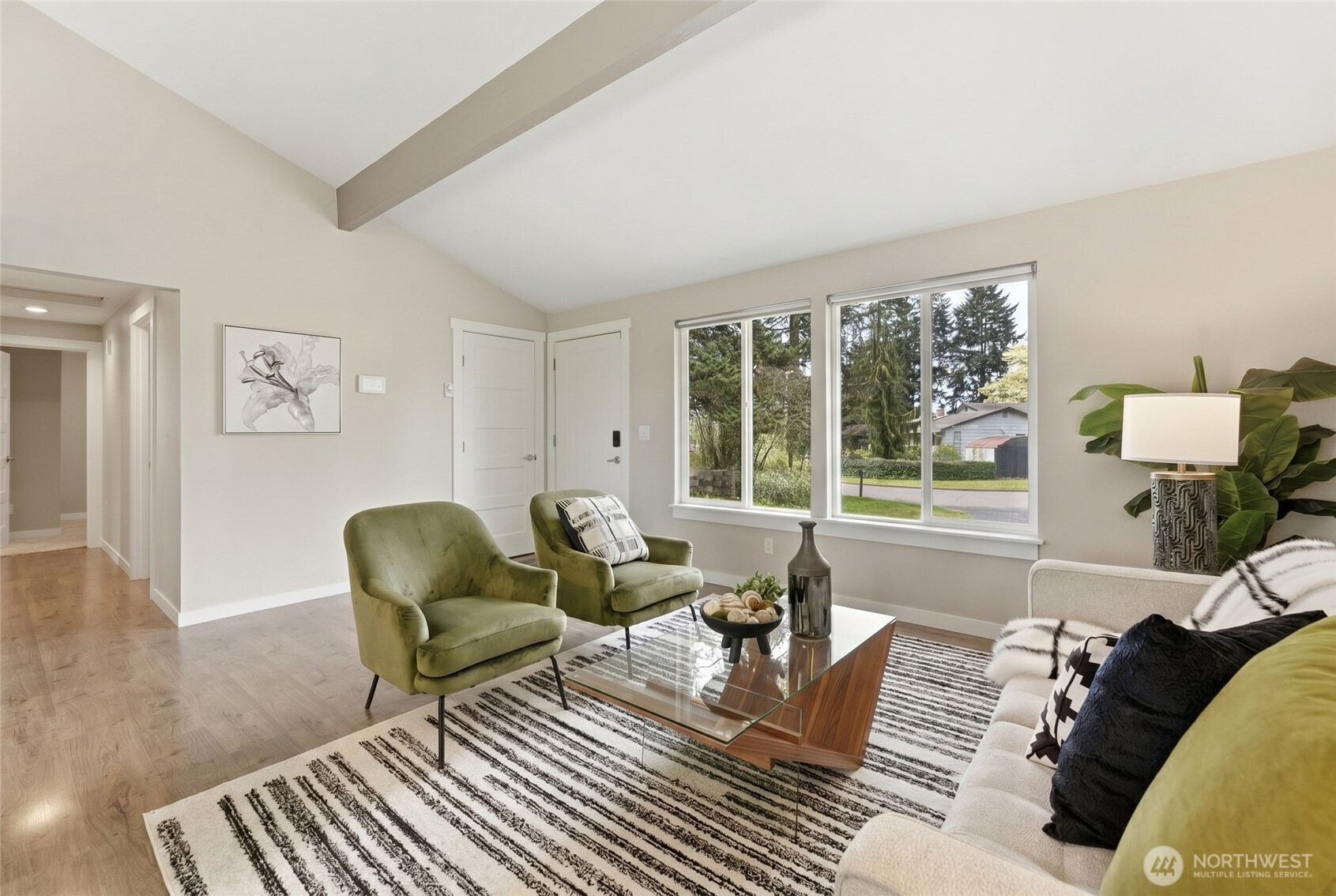 212 76th Place SW, Everett, WA 98203