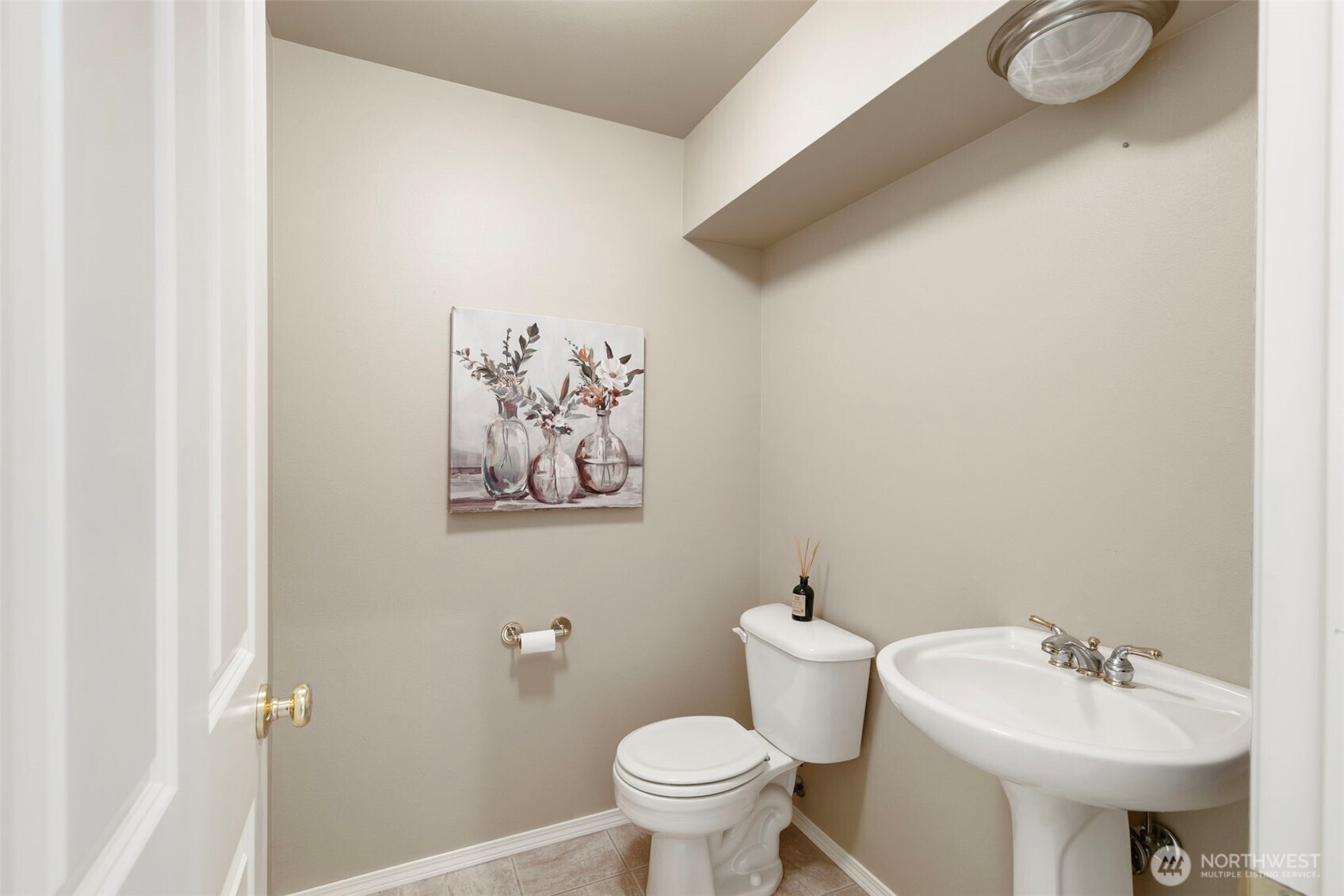 6207 NE Blakewood Court , Kingston, WA 98346