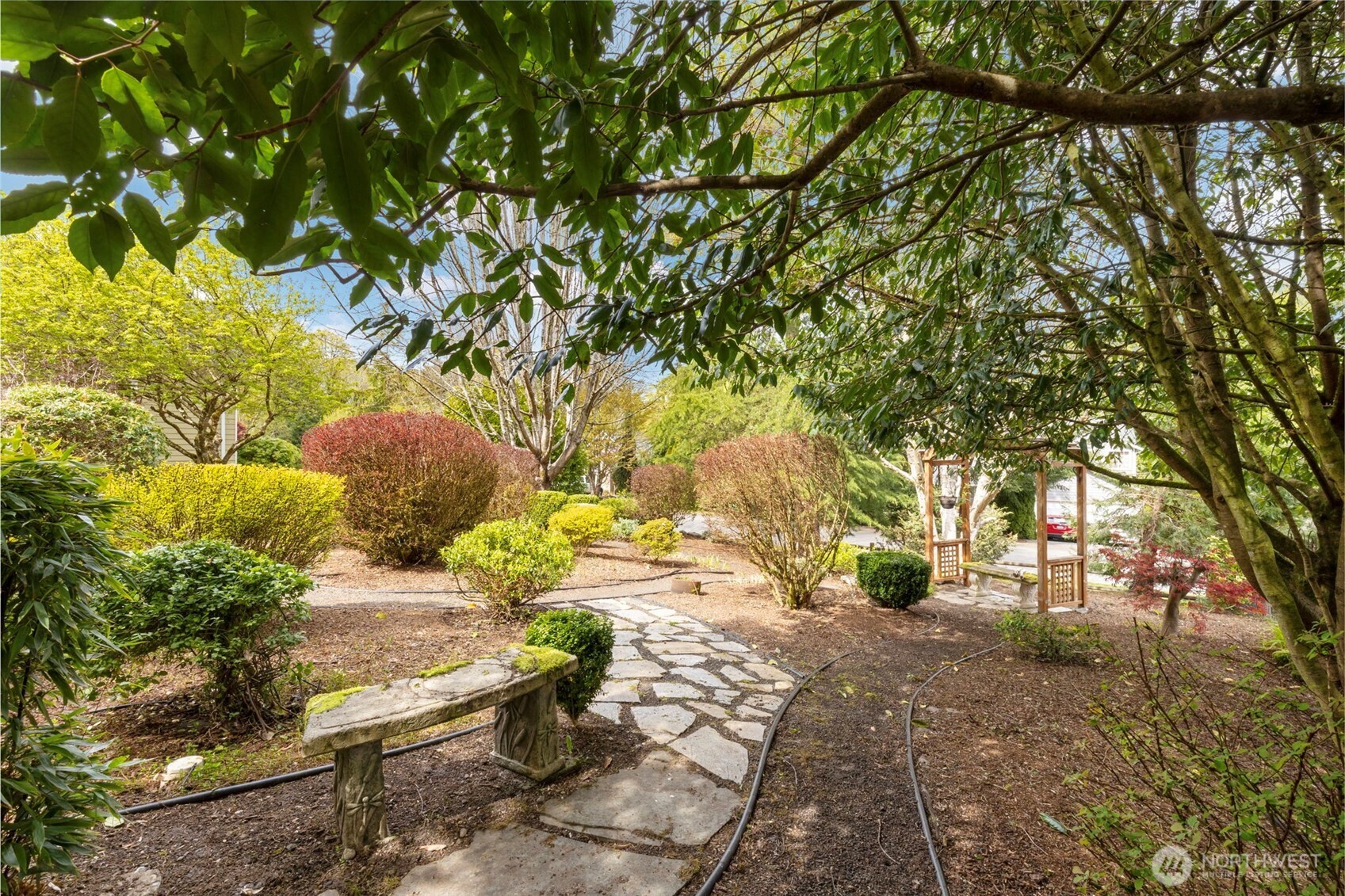 6207 NE Blakewood Court , Kingston, WA 98346